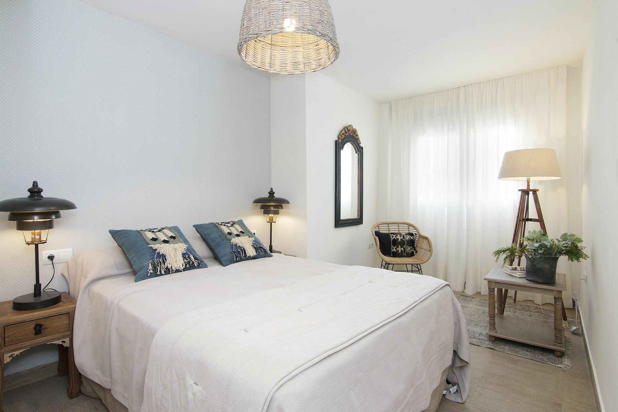 Chezmoihomes Cathedral Apartment 2Br Гранада Экстерьер фото